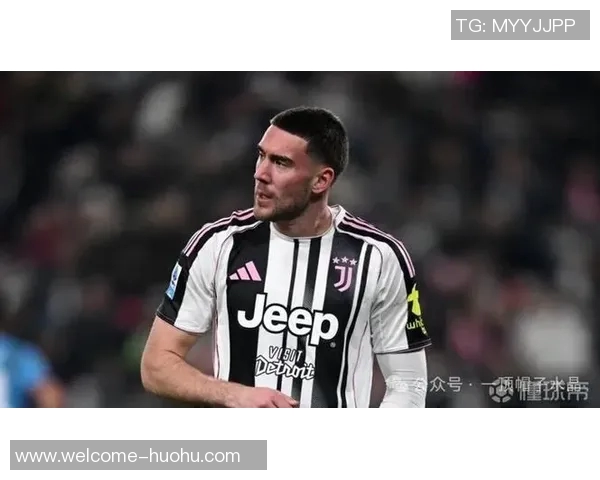 意媒曝弗拉霍维奇今夏曾被比利亚雷亚尔追逐但拒绝加盟